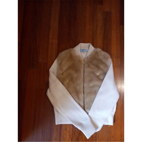 Prada Cream Fur Jacket with Gold Zipper - Picture 3 of 6